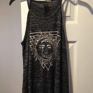 Woman medium Graphic, tank top T-shirt